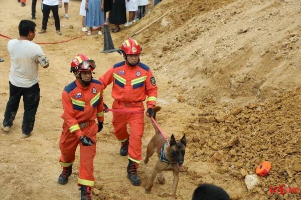 云南一茶厂土方坍塌致3人死亡