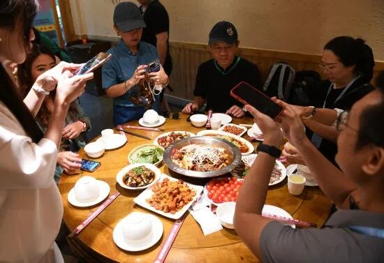 重庆发布旅游美食渝味360碗