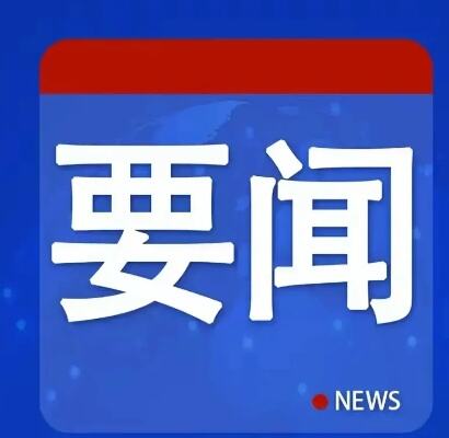 一辆俄军bmp战车放下一群俄军