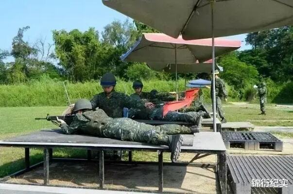 台当局应解除对陆生不合理限制