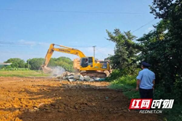 牢牢守住耕地这个命根子