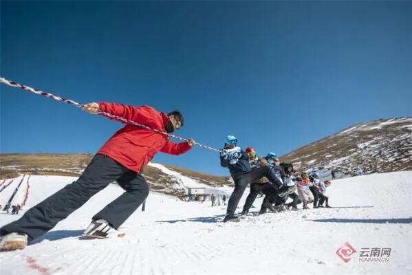 冰雪运动进校园