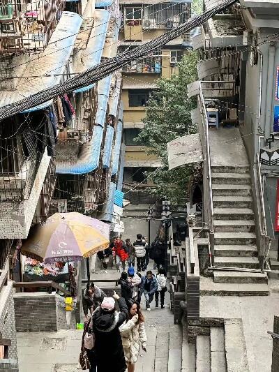 李子坝附近的旅游景点