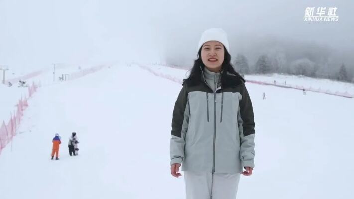 华中屋脊开板迎雪季