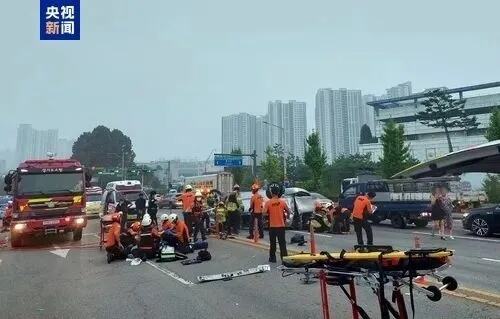 7道路交通事故致5死16伤